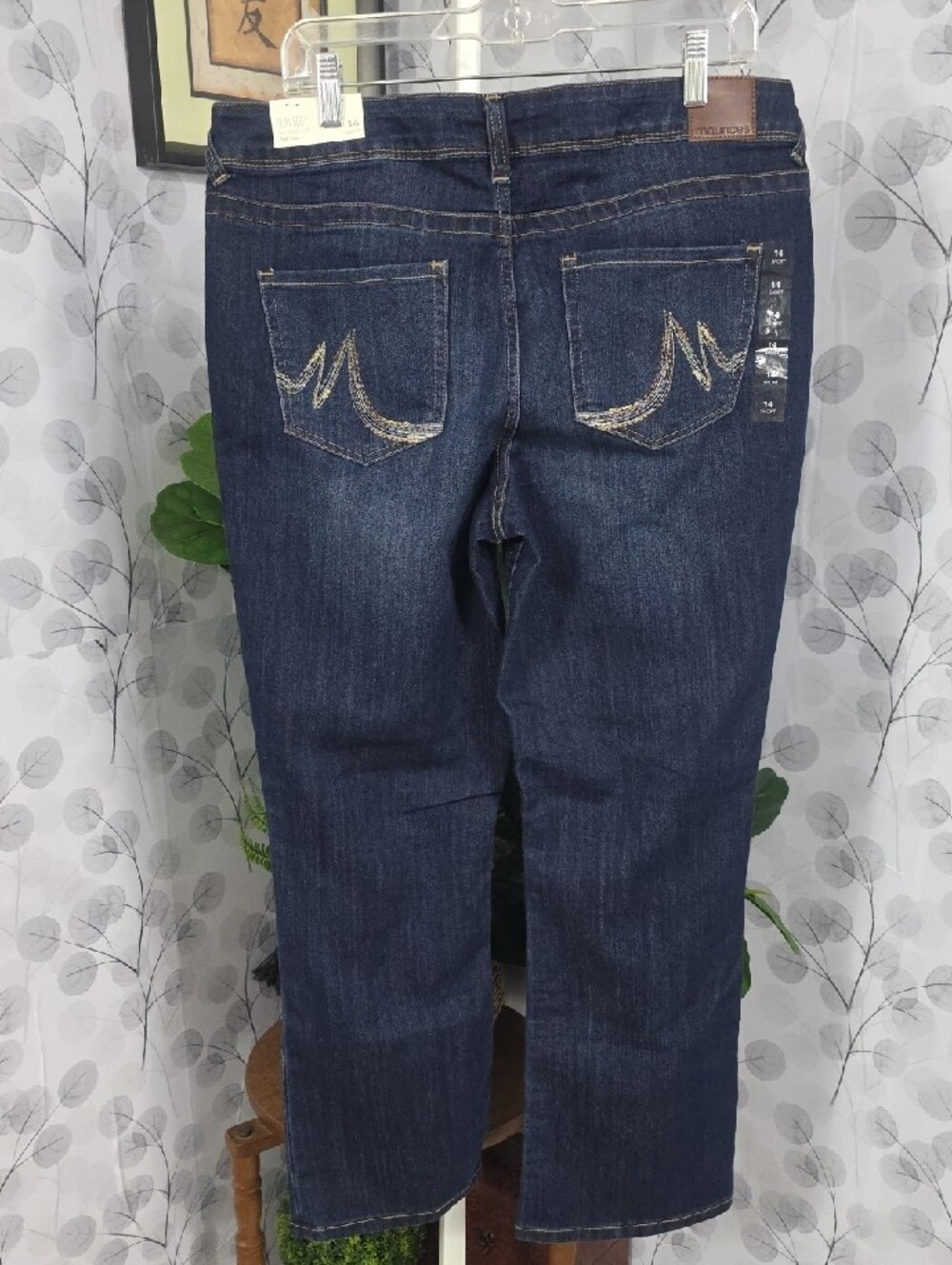 Maurices Dark Indigo Boot Cut Jeans- 14 Short - Picture 5 of 8